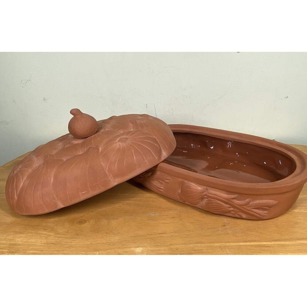 VTG 1994 Boston Warehouse Trading Corp Garlic Onion Terracotta Covered Roaster